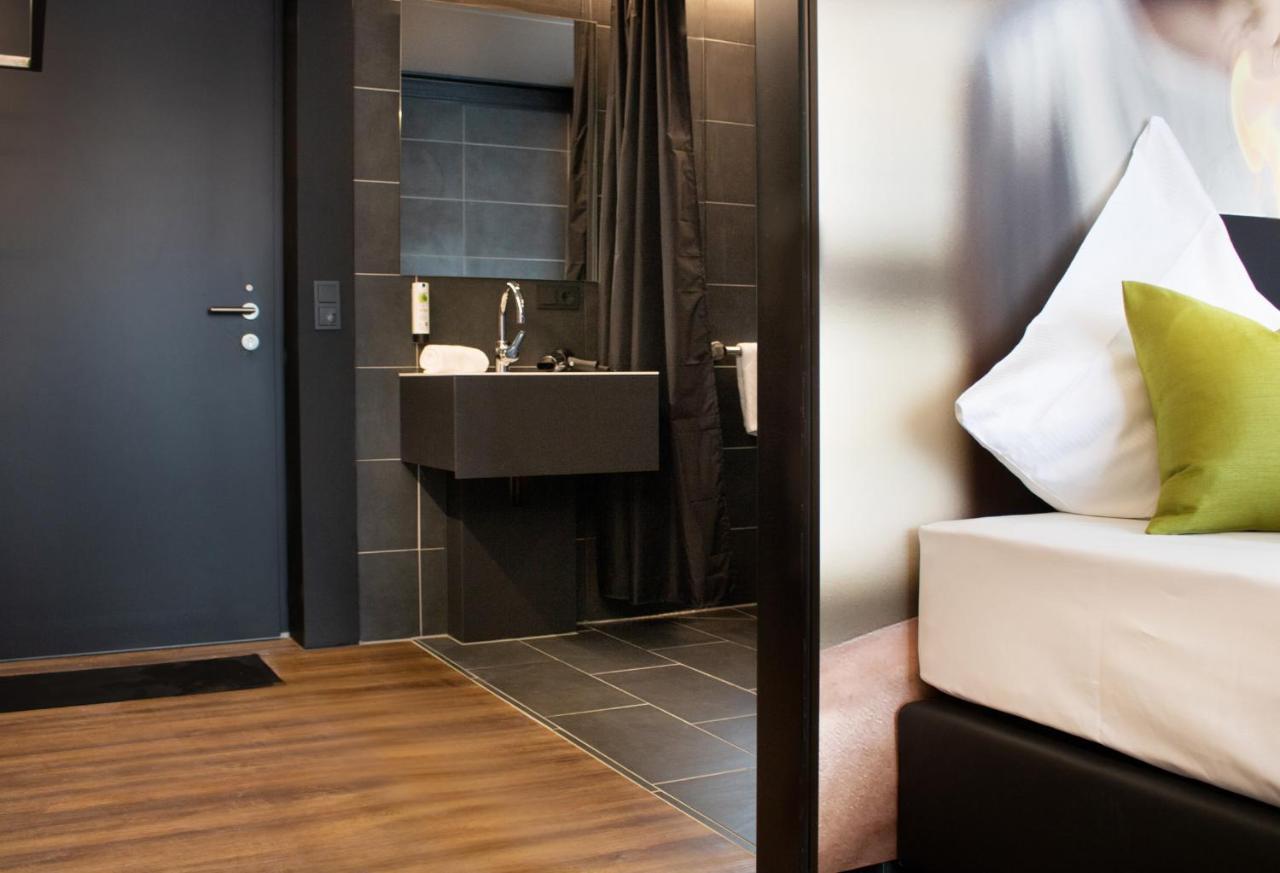 Rhe Hotel By Wmm Hotels Rheinau Exterior photo